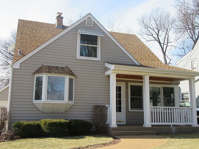 1st image of 928 S Fairfield Ave