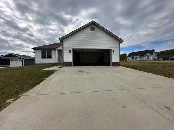 152 Allyson Cir, Junction City, KY 40440