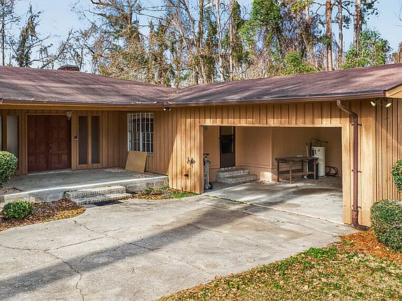 3rd image of 9441 Hwy 169