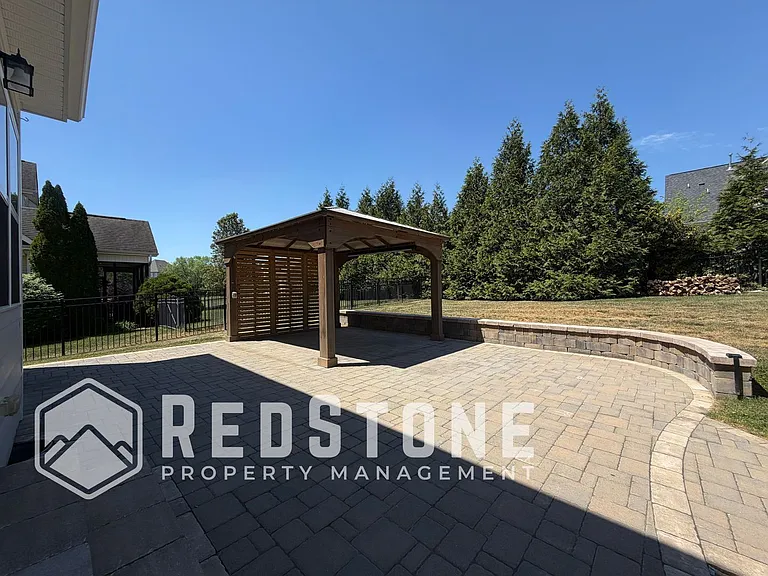 1823 Buxton Way — Photo 44
