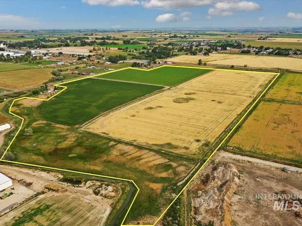 3940 N 2300 E, Filer, ID 83328