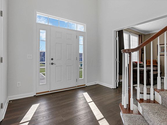 5th image of 108 Autumn Wood Dr