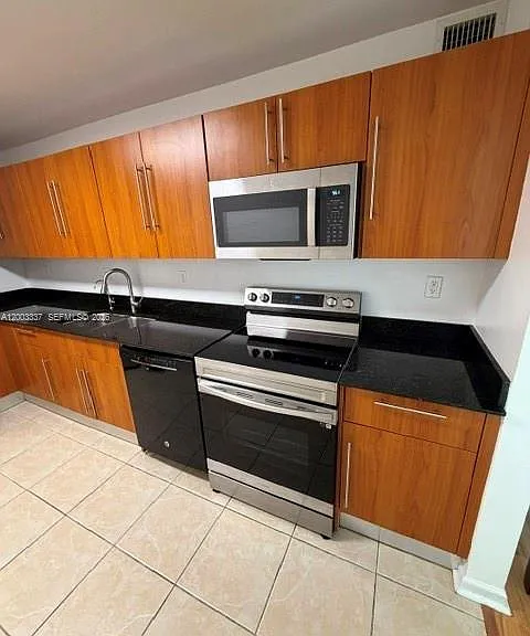 3001 S Ocean Dr #1437 — Photo 19