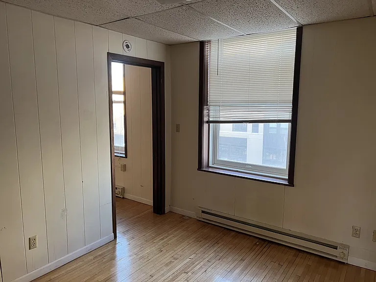 406 North Broadway Drive - 408 — Photo 3