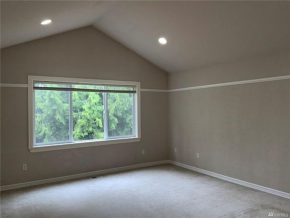4th image of 11622 SE 319th Ct