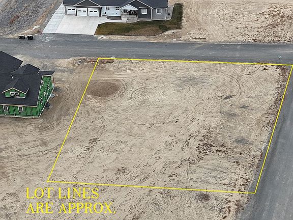 3rd image of 147 S 4th St E Lot 9