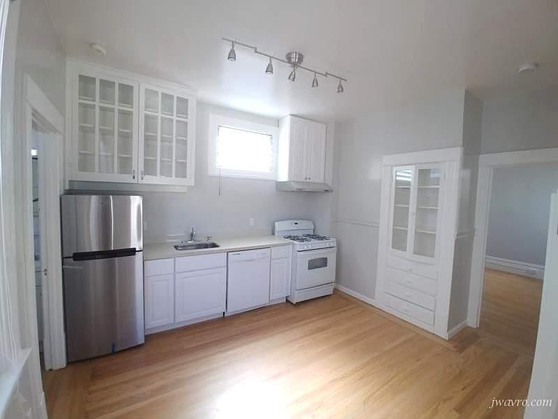 1st image of 379A Union St #A2