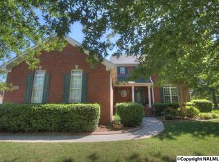 206 Pointe Verde Cir, Madison, AL 35758