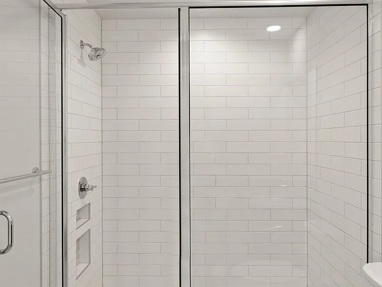 1800 E 4th St #327 — Photo 19