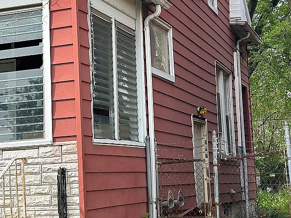 3rd image of 1741 Ohio Ave