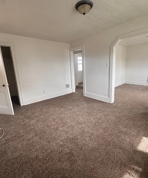 14702 Winthrop St #2 — Photo 6