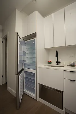 Rented by Blip LLC | media 11