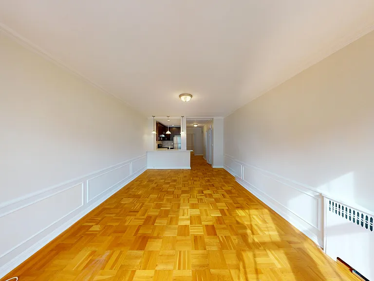 1870 Pacific Ave — Photo 11