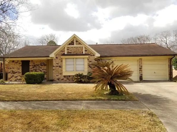 11810 S Michael Cir, Houston, TX 77071