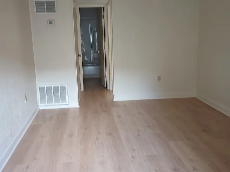 3003 Toledano St — Photo 3