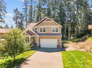 19018 63rd St E, Lake Tapps, WA