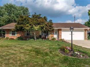 202 Bronston Trl, Dayton, OH 45430