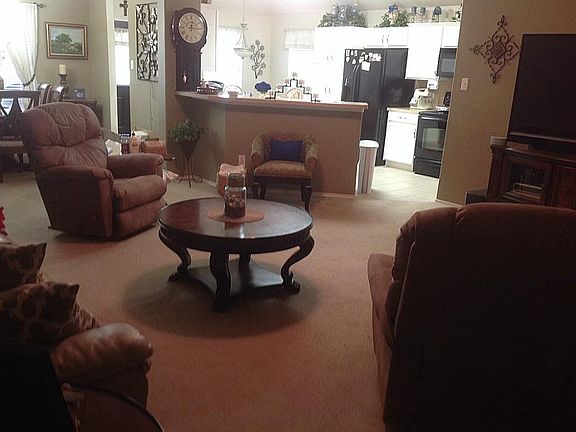 4th image of 6854 Arbor Hollow Ln