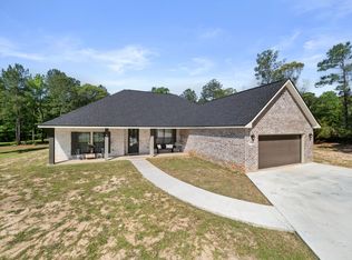 3772 Belview Rd, Pitkin, LA 71446