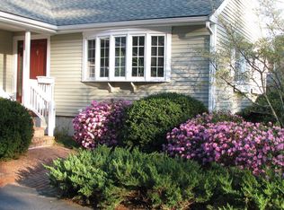 231 Scadding St, Taunton, MA 02780