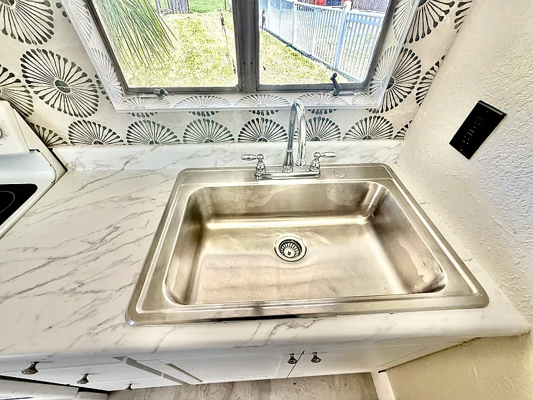 804 W Saint Petersburg Dr #804 — Photo 13