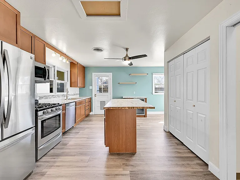 2317 De Soto Rd — Photo 10