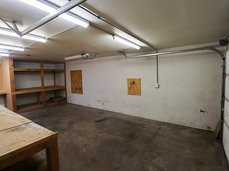 2759 Leisure Dr — Photo 33