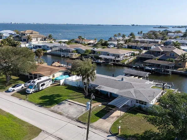 1707 Harbor Dr, Merritt Island, FL 32952
