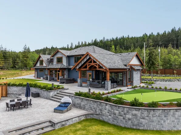 2833 Woodcroft Pl, Cowichan Valley, BC V8H 2E4