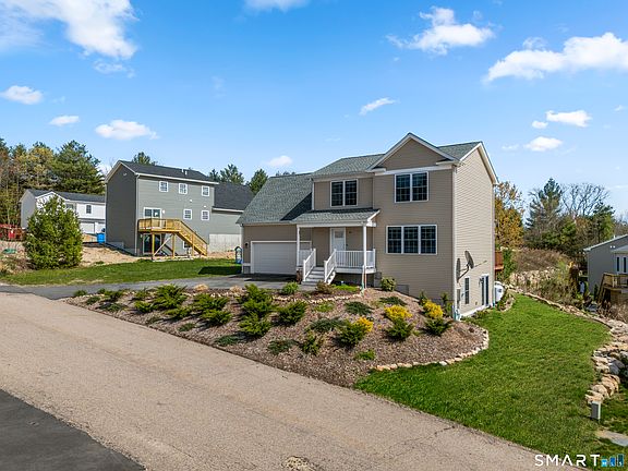 3rd image of 25 Sterling Ridge Lane