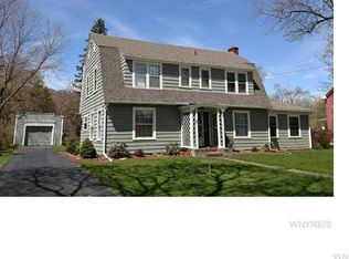 61 N Maple St, Warsaw, NY 14569
