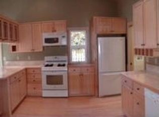 840 Elmira Ave SE, Bandon, OR 97411