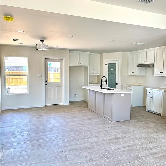 2209 Lana St — Photo 14