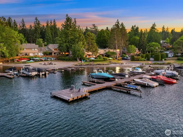 3834 175th Avenue NE #22, Redmond, WA 98052