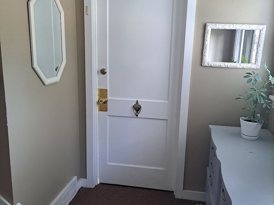 Entryway to apartment.