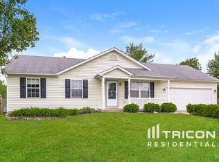 614 Cool Breeze Ct, Wentzville, MO 63385