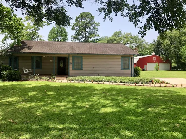 201 N Magnolia Dr, Conroe, TX 77301