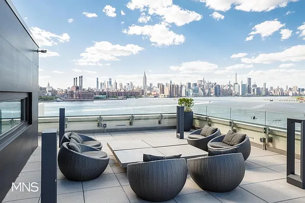 Rented by MNS Marketing | media 47