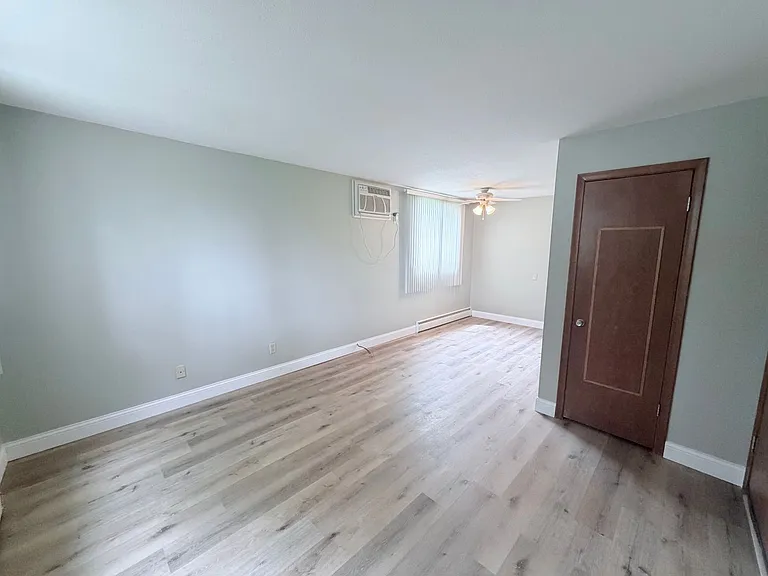 3600 Pennsylvania Ave S — Photo 14