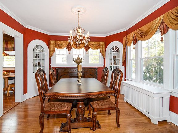 3rd image of 53 Pease Ave