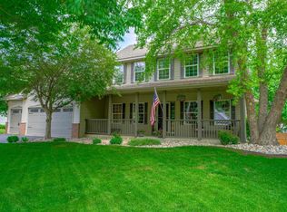 12497 Marquess Way N, Lake Elmo, MN 55042