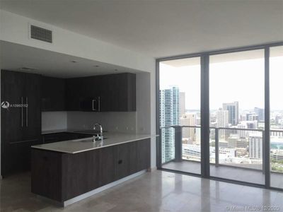 68 SE 6th St #2811, Miami, FL, 33130