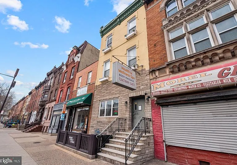 1602 S Broad St #3 — Photo 3