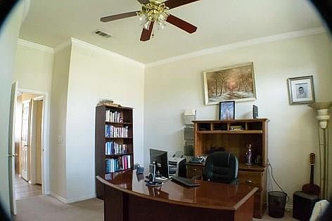 5th image of 7900 Stable Glen Dr