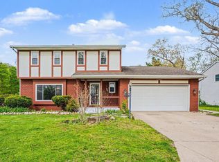 50985 Sturdy Oak Ln, Granger, IN 46530
