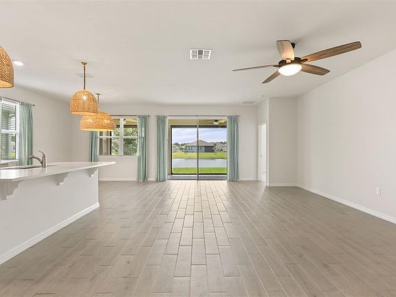 3rd image of 1545 DELPHI WAY