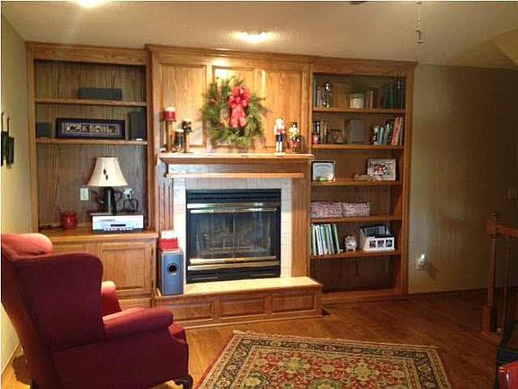 5th image of 10 Flanigan Dr