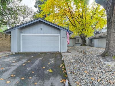 1055 Johnfer Way, Sacramento, CA, 95831