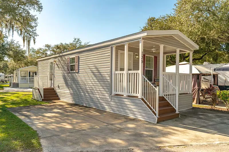 4630 McIntosh Rd