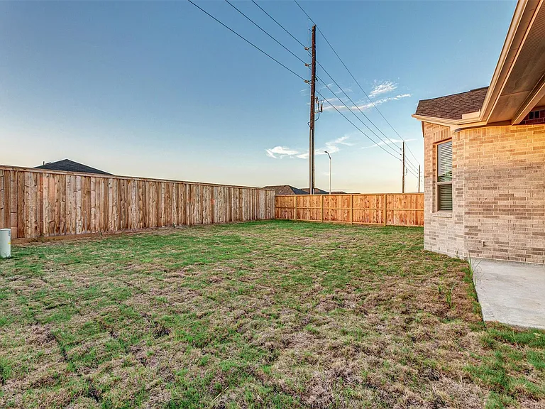 4022 Maple Glen Dr — Photo 26
